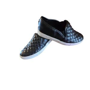 Steve Madden Women's Electric Quilted Slip On Sneaker Black Shoes Size 8